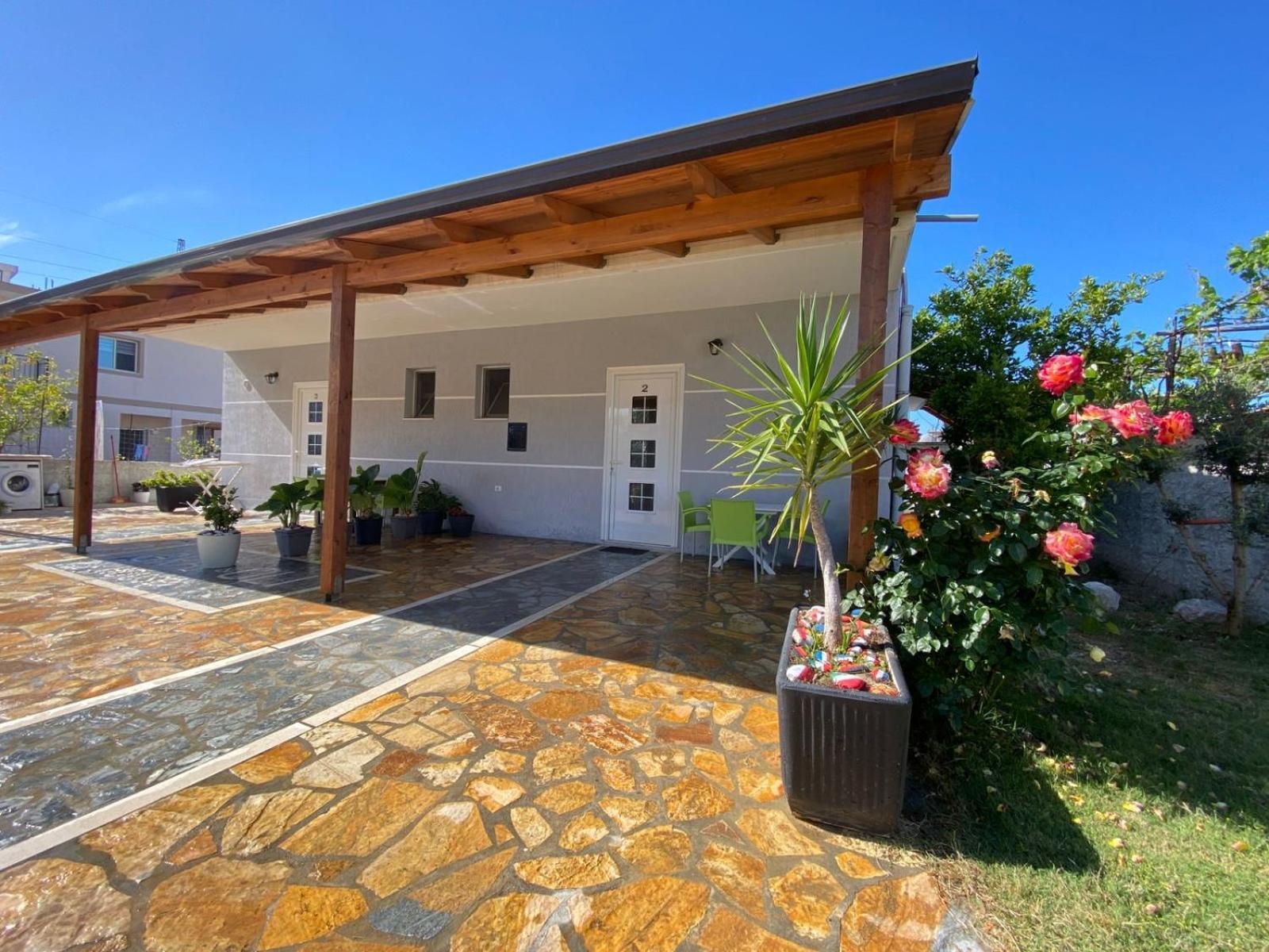 Gray&Oli Studios Vlore Exterior photo